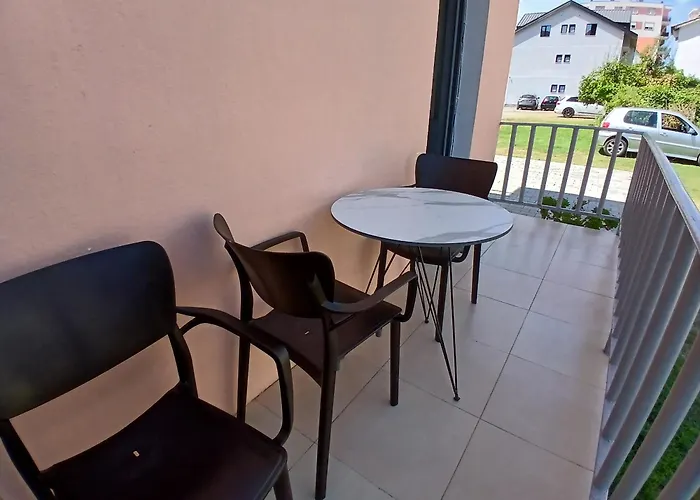Vila Manuel