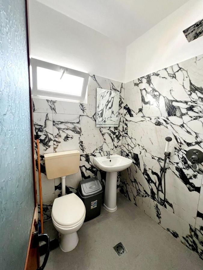 Manuel Apartment Shëngjin